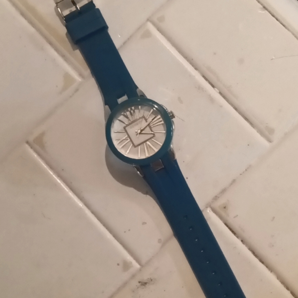 Gossip Teal Watch NWOT